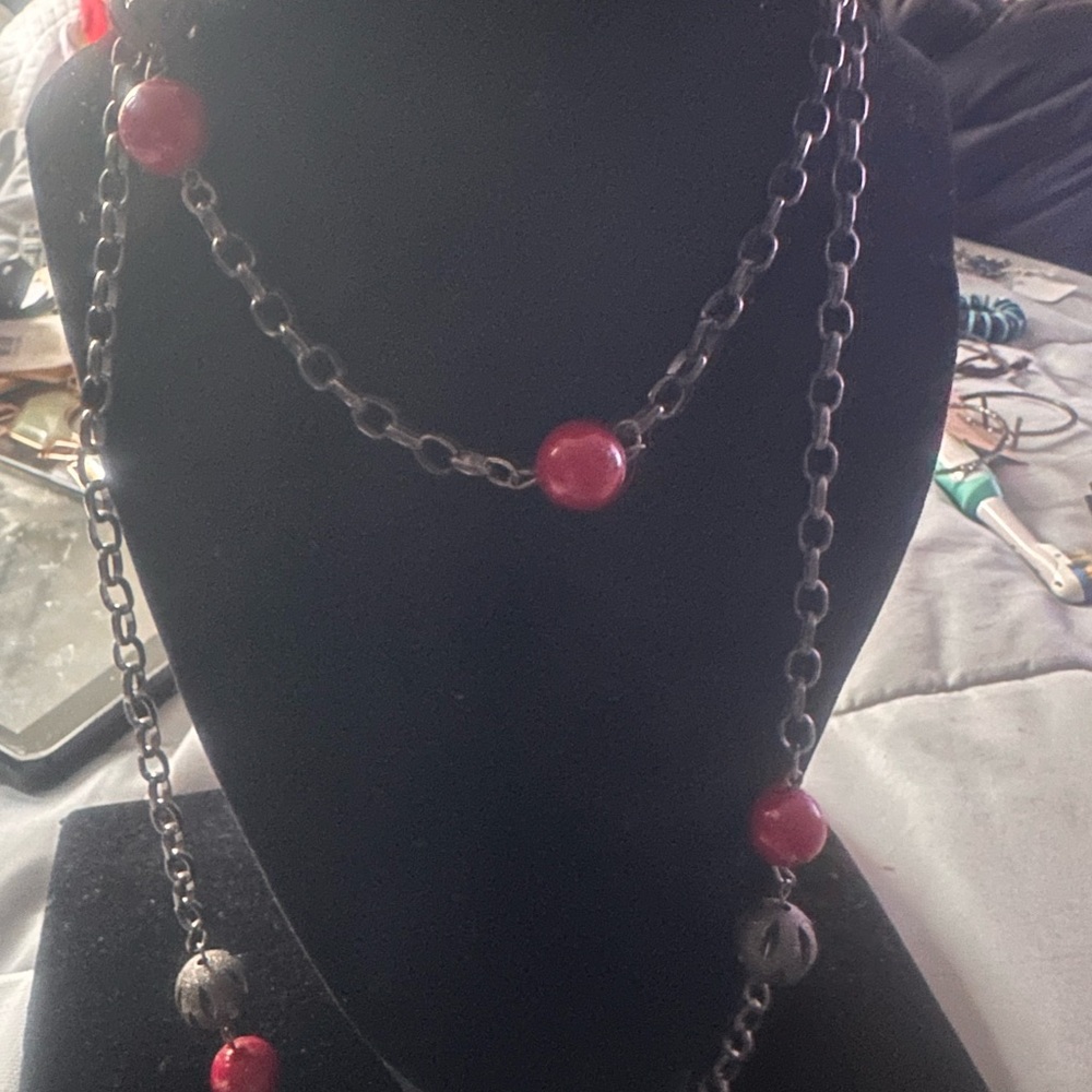 Elegant Red and Silver Beaded Necklace
